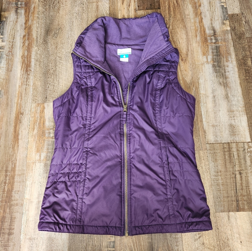 Purple Columbia Zip Up Vest Size Small